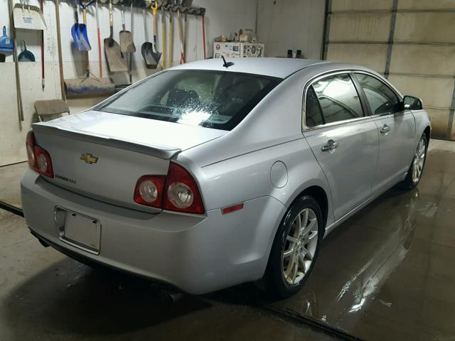 1G1ZE5E77AF208086 - 2010 CHEVROLET MALIBU LTZ 银色 照片 4