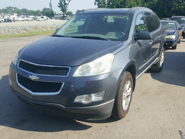 1GNER13D79S160529 - 2009 CHEVROLET TRAVERSE L GRAY photo 2