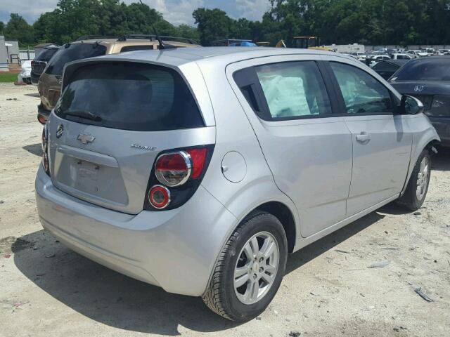 1G1JA6SH8C4115250 - 2012 CHEVROLET SONIC LS 银色 照片 4