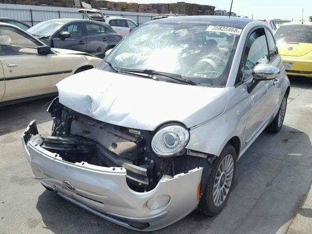 3C3CFFCRXCT365788 - 2012 FIAT 500 LOUNGE SILVER photo 2