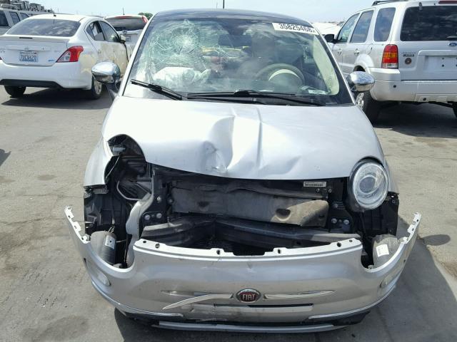 3C3CFFCRXCT365788 - 2012 FIAT 500 LOUNGE SILVER photo 9
