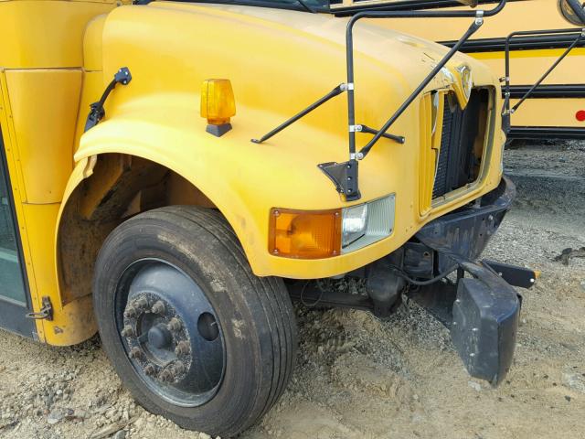 4DRBRAAN74A965061 - 2004 IC CORPORATION 3000 YELLOW photo 9