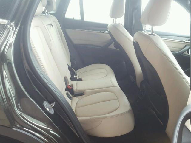 WBXHT3C34H5F68242 - 2017 BMW X1 XDRIVE2 بني صورة 6