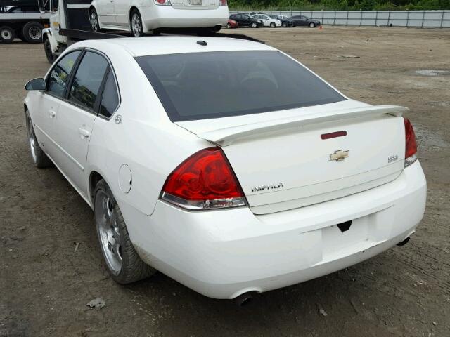 2G1WD58C569180979 - 2006 CHEVROLET IMPALA SUP WHITE photo 3