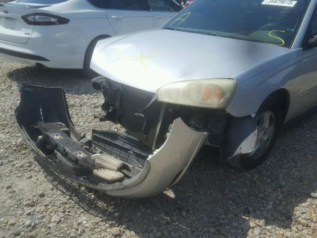 1G1ZT52854F193949 - 2004 CHEVROLET MALIBU LS ვერცხლისფერი ფოტო 9