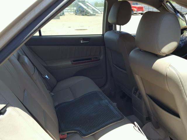 JTDBF30K320077488 - 2002 TOYOTA CAMRY LE 金色 照片 6