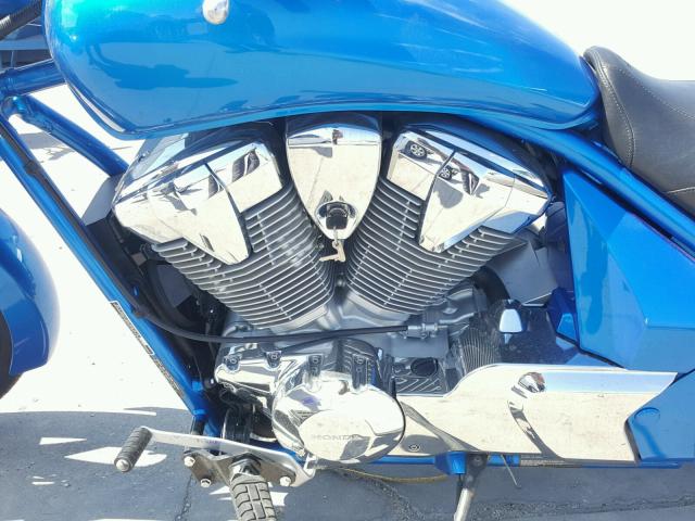 JH2SC670XBK100078 - 2011 HONDA VT1300 CS BLUE photo 7