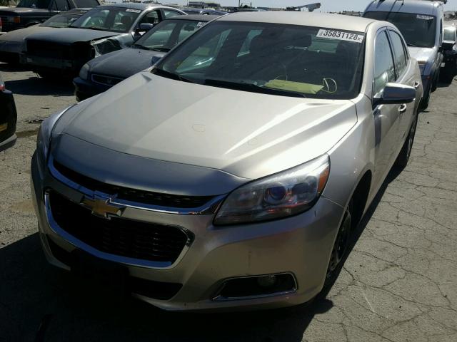 1G11E5SA9GF104513 - 2016 CHEVROLET MALIBU LIM TAN photo 2