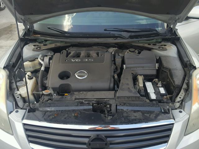 1N4BL21E18N428623 - 2008 NISSAN ALTIMA 3.5 SILVER photo 7