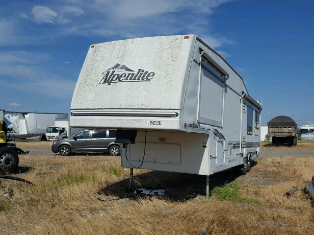 1W53ATR24WY029354 - 1998 ALPI 5TH WHEEL WHITE photo 2