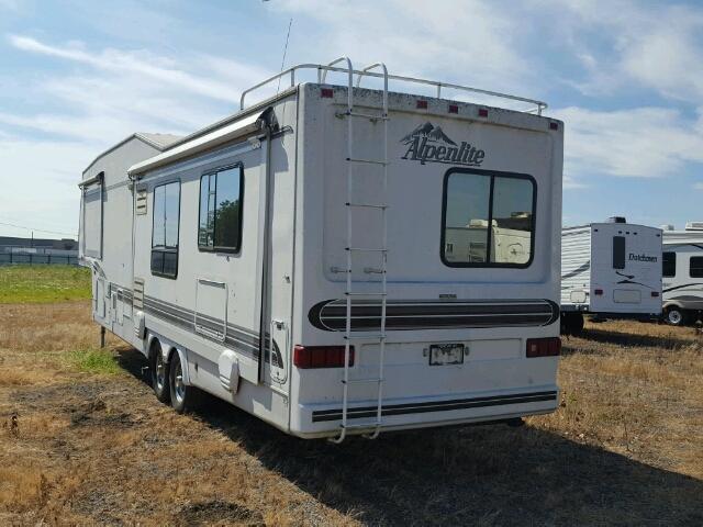 1W53ATR24WY029354 - 1998 ALPI 5TH WHEEL WHITE photo 3