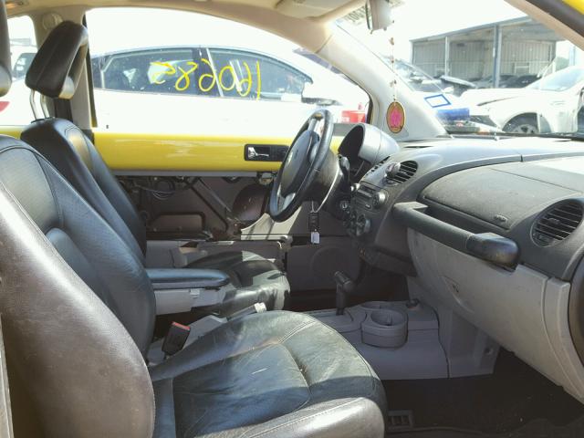 3VWCP21C72M406495 - 2002 VOLKSWAGEN NEW BEETLE ყვითელი ფოტო 5