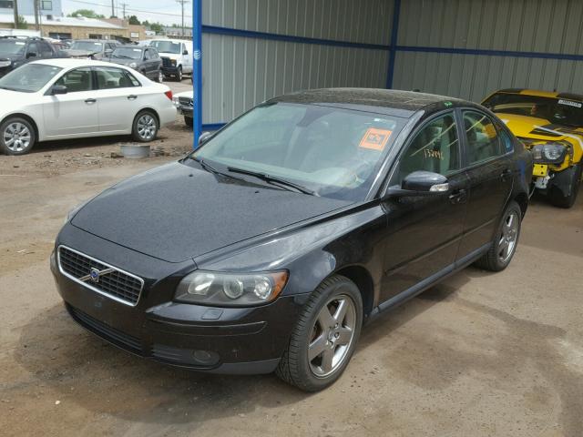 YV1MH682472262521 - 2007 VOLVO S40 T5 BLACK photo 2