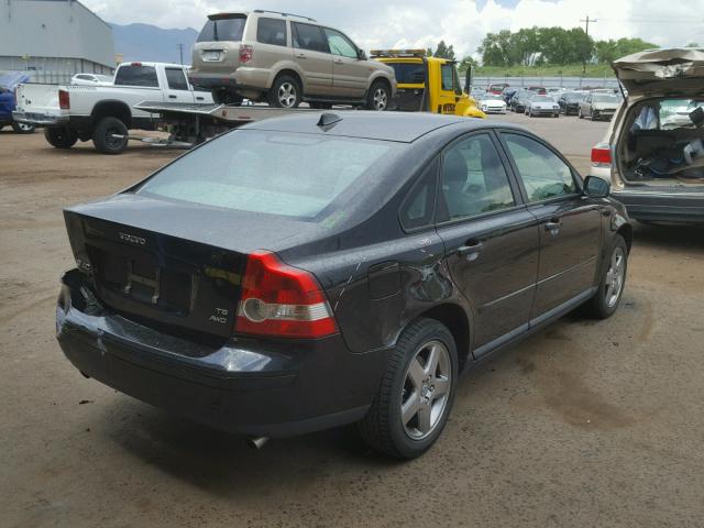 YV1MH682472262521 - 2007 VOLVO S40 T5 BLACK photo 4