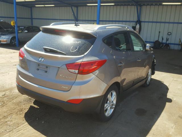 KM8JUCAC8BU210596 - 2011 HYUNDAI TUCSON GLS BROWN photo 4