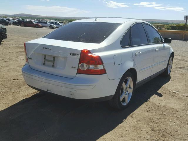 YV1MS382052055413 - 2005 VOLVO S40 2.4I WHITE photo 4