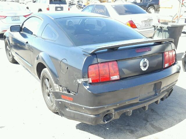 1ZVFT82H765224443 - 2006 FORD MUSTANG GT BLACK photo 3