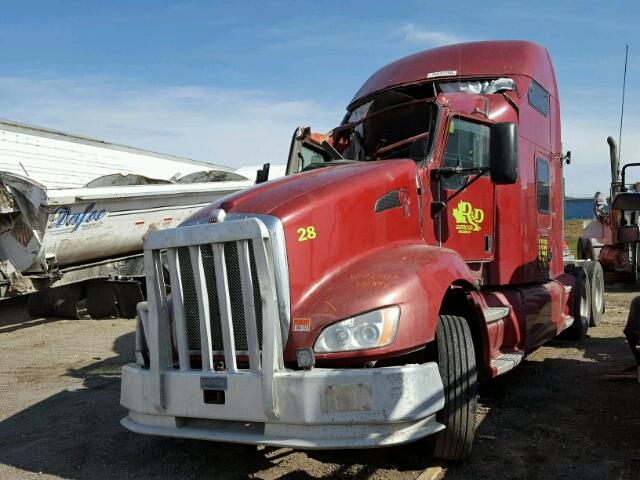 1XXAD49X69R938713 - 2009 KENWORTH CONSTRUCTI RED photo 2