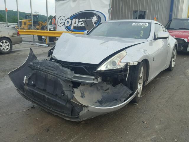 JN1AZ44EX9M402334 - 2009 NISSAN 370Z SILVER photo 2