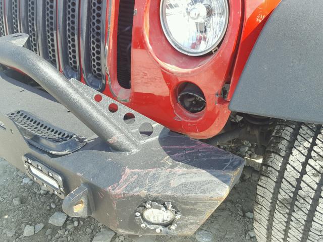 1C4AJWAG9EL290258 - 2014 JEEP WRANGLER S RED photo 9