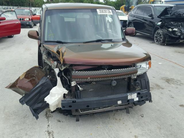 JTLKT324164124303 - 2006 TOYOTA SCION XB ორფეროვანი ფოტო 9