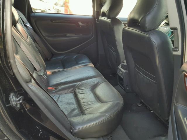 YV1SW61N312052999 - 2001 VOLVO V70 Noir photo 6