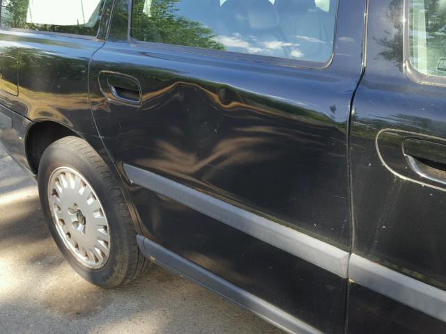 YV1SW61N312052999 - 2001 VOLVO V70 Noir photo 9
