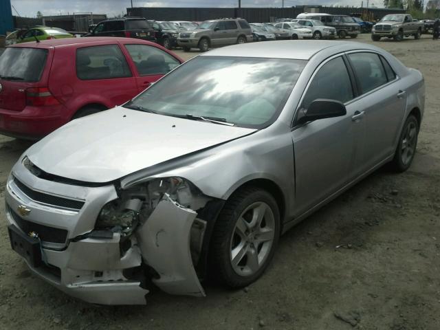 1G1ZB5EB9AF216610 - 2010 CHEVROLET MALIBU LS ვერცხლისფერი ფოტო 2
