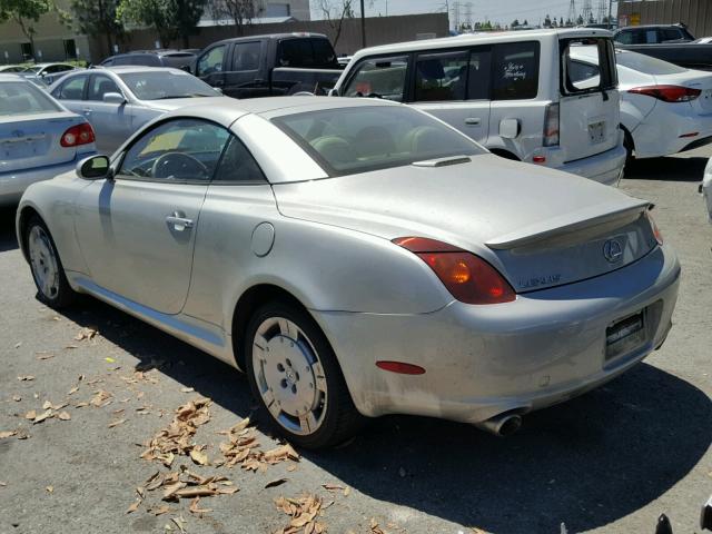 JTHFN48Y820002884 - 2002 LEXUS SC 430 SILVER photo 3