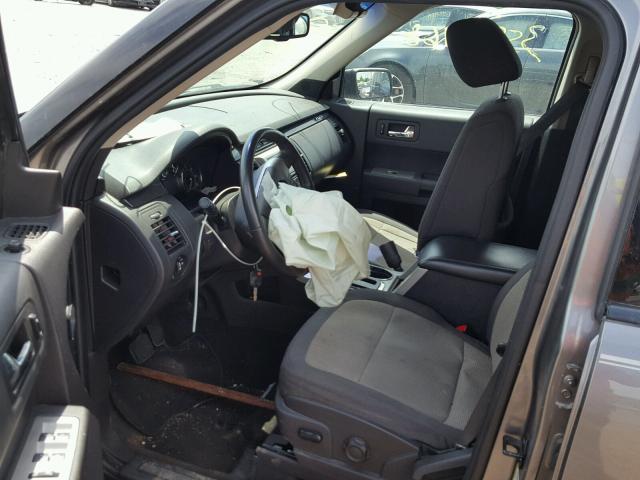 2FMDK51C39BA08716 - 2009 FORD FLEX SE SILVER photo 5