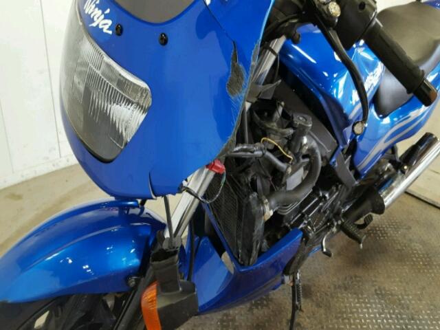 JKAEXVD169A115544 - 2009 KAWASAKI EX500 BLUE photo 9