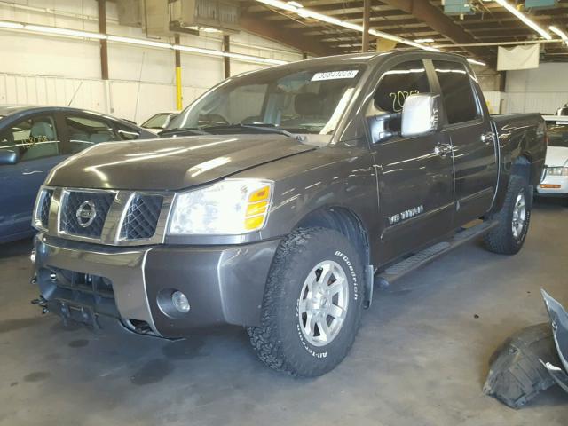 1N6AA07B05N565557 - 2005 NISSAN TITAN XE GRAY photo 2