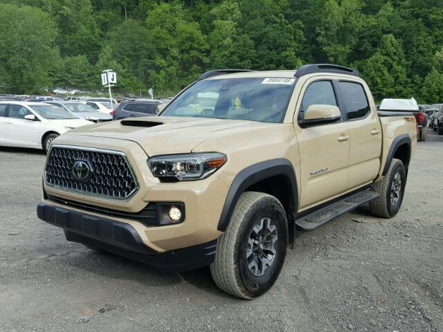 3TMCZ5AN7JM122055 - 2018 TOYOTA TACOMA DOU თაფლისფერი ფოტო 2