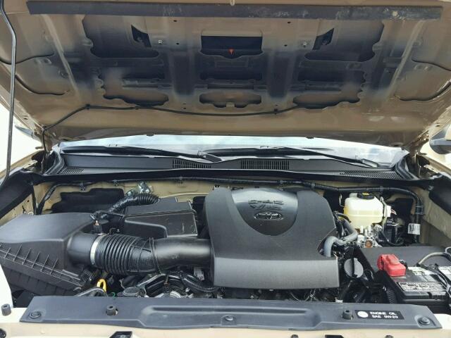 3TMCZ5AN7JM122055 - 2018 TOYOTA TACOMA DOU თაფლისფერი ფოტო 7