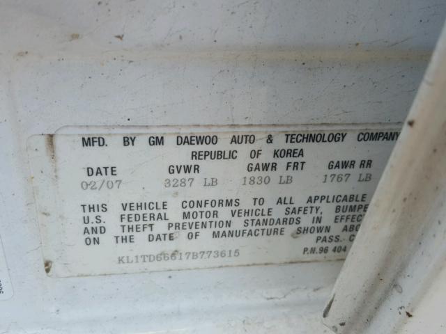 KL1TD66617B773615 - 2007 CHEVROLET AVEO BASE Blanc photo 10