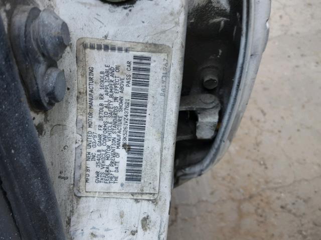 1Y1SK5261VZ437621 - 1997 GEO PRIZM BASE თეთრი ფოტო 10