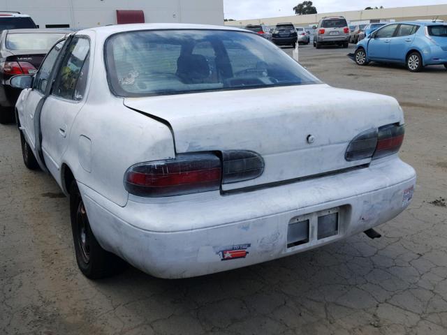 1Y1SK5261VZ437621 - 1997 GEO PRIZM BASE თეთრი ფოტო 3