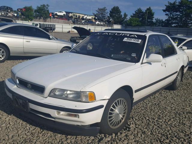 JH4KA7661NC033653 - 1992 ACURA LEGEND L WHITE photo 2