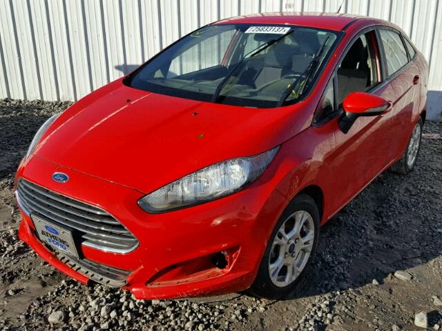 3FADP4BJ0FM189612 - 2015 FORD FIESTA SE RED photo 2