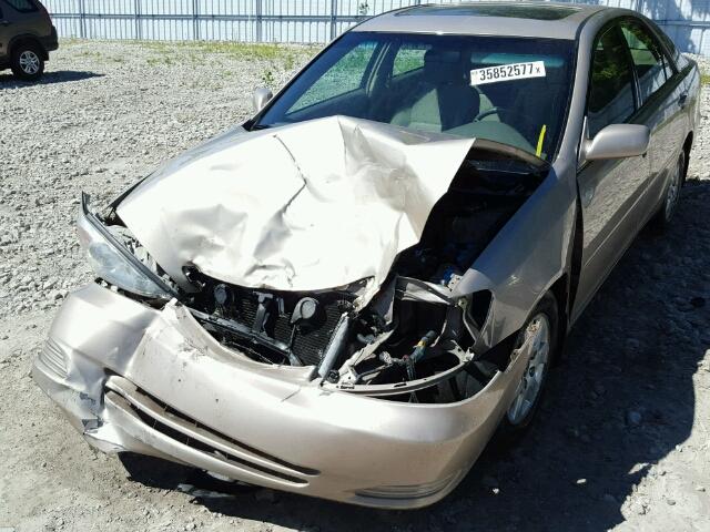 4T1BF32K74U574998 - 2004 TOYOTA CAMRY LE 米色 照片 9