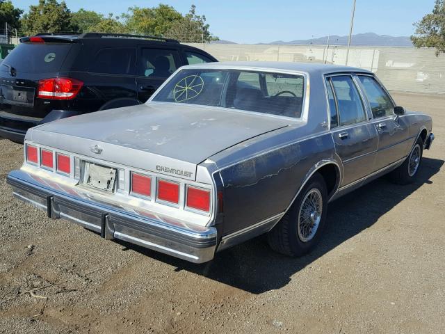 1G1AN69H2EX117619 - 1984 CHEVROLET CAPRICE CL TWO TONE photo 4