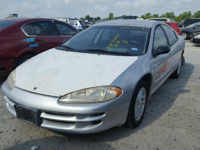 2B3HD46R1YH289189 - 2000 DODGE INTREPID SILVER photo 2