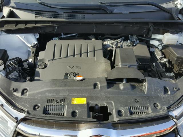 5TDKKRFH5GS167806 - 2016 TOYOTA HIGHLANDER თეთრი ფოტო 7