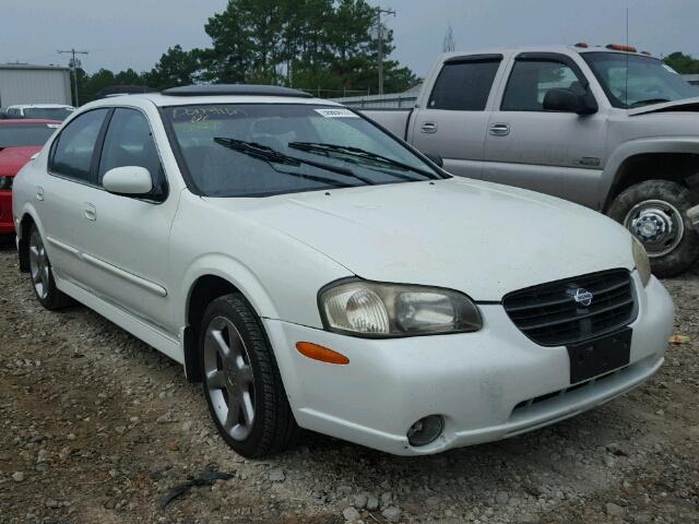 JN1CA31A81T305767 - 2001 NISSAN MAXIMA GXE WHITE photo 1