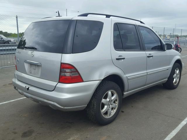 4JGAB75E44A491714 - 2004 MERCEDES-BENZ ML 500 SILVER photo 4