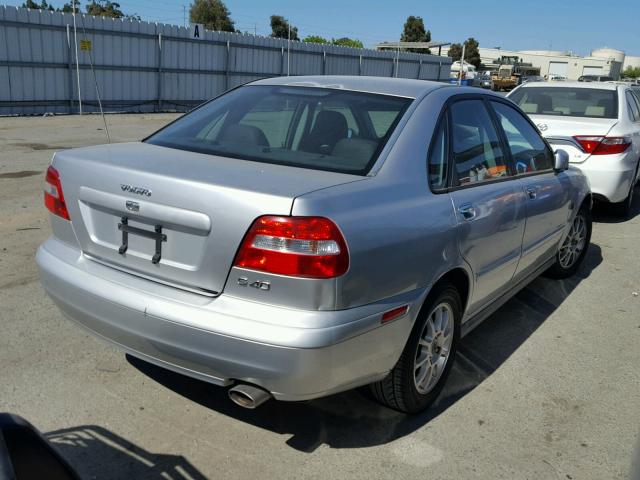 YV1VS27573F997023 - 2003 VOLVO S40 1.9T SILVER photo 4