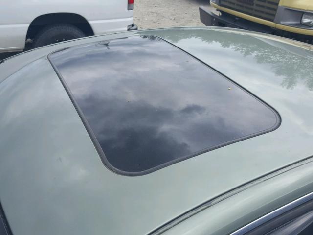 WVWTH63B32E216257 - 2002 VOLKSWAGEN PASSAT GLX 绿色 照片 9