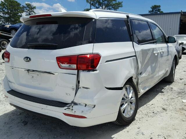 KNDMC5C19H6261615 - 2017 KIA SEDONA EX WHITE photo 4