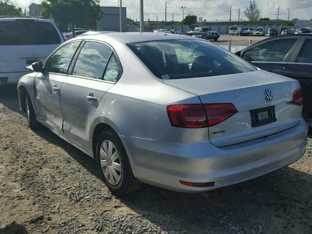 3VW2K7AJ8FM322035 - 2015 VOLKSWAGEN JETTA BASE SILVER photo 3