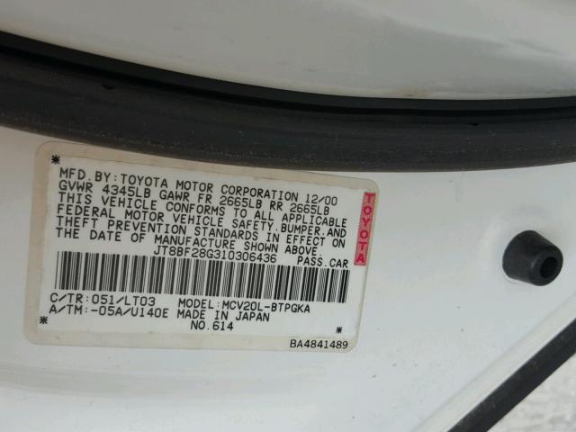 JT8BF28G310306436 - 2001 LEXUS ES 300 WHITE photo 10